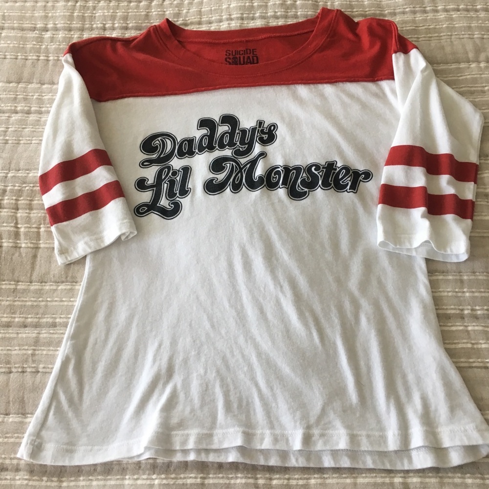 Hot Topic Tee